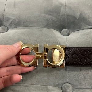 Authentic reversible Ferragamo belt